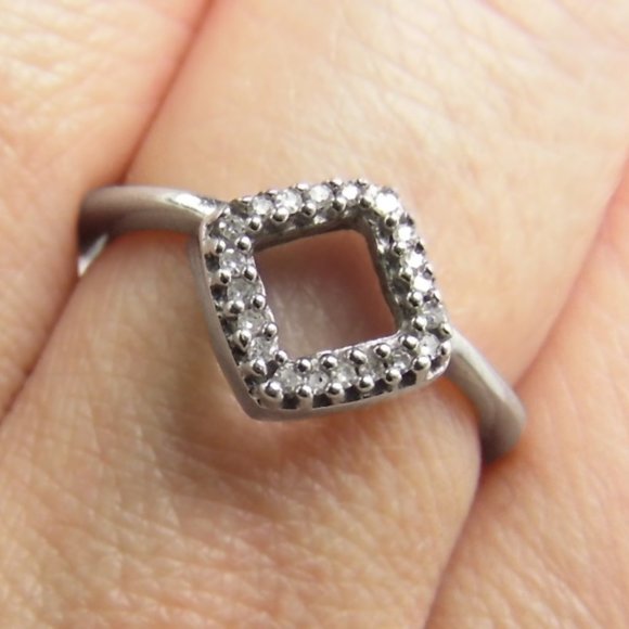 Genuine DIAMOND Sterling Silver Stackable Ring 6 - Picture 3 of 5